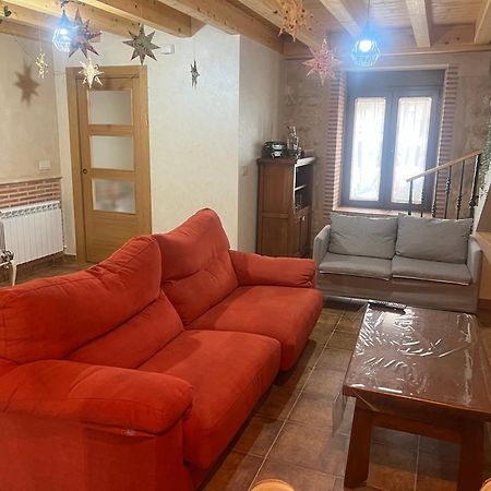 הוילה Campillo de Aranda Casa Marite Vivienda De Uso Turistico מראה חיצוני תמונה
